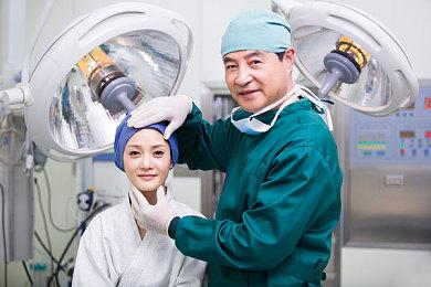 多人联机生存恐怖建造游戏《Derelicts》预告 支持简中